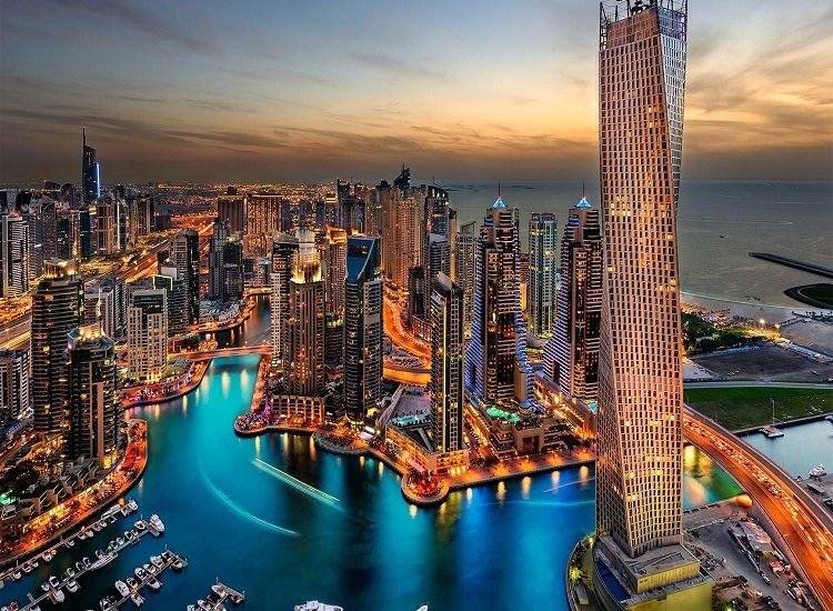 <b>Dubai</b>